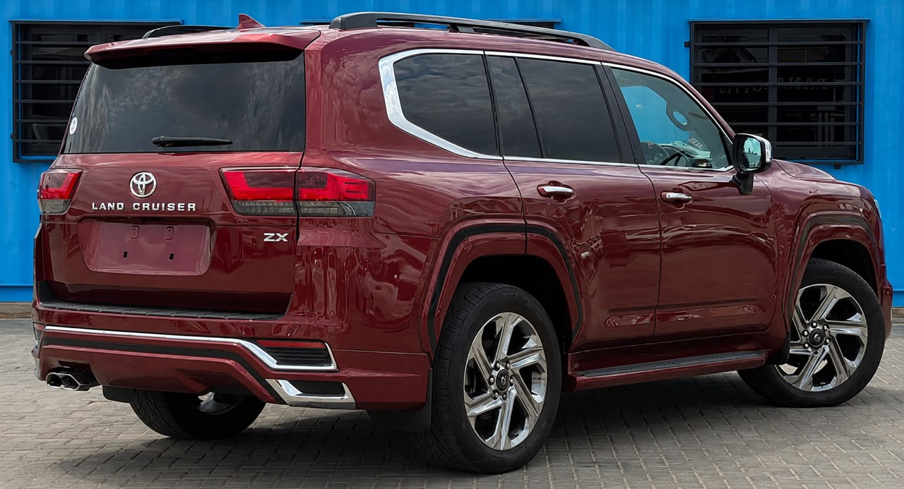 Toyota Land Cruiser ZX thumbnail 3